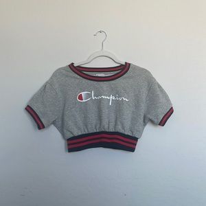 Champion Women’s Vintage Wash Cropped Fleece